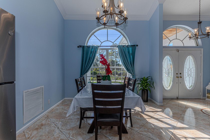 Discover your own private mini equestrian retreat on a spacious - photo 16