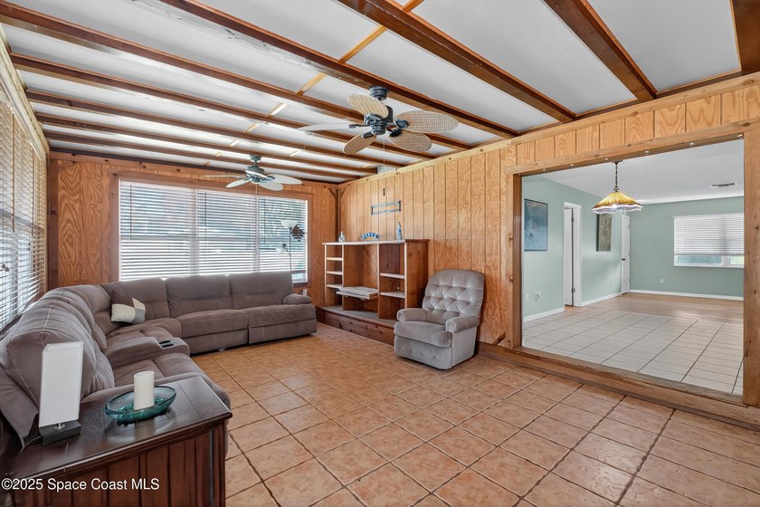 **THE ONE YOU'VE BEEN LOOKING FOR!!** Lovely and Spacious, 4 - photo 13