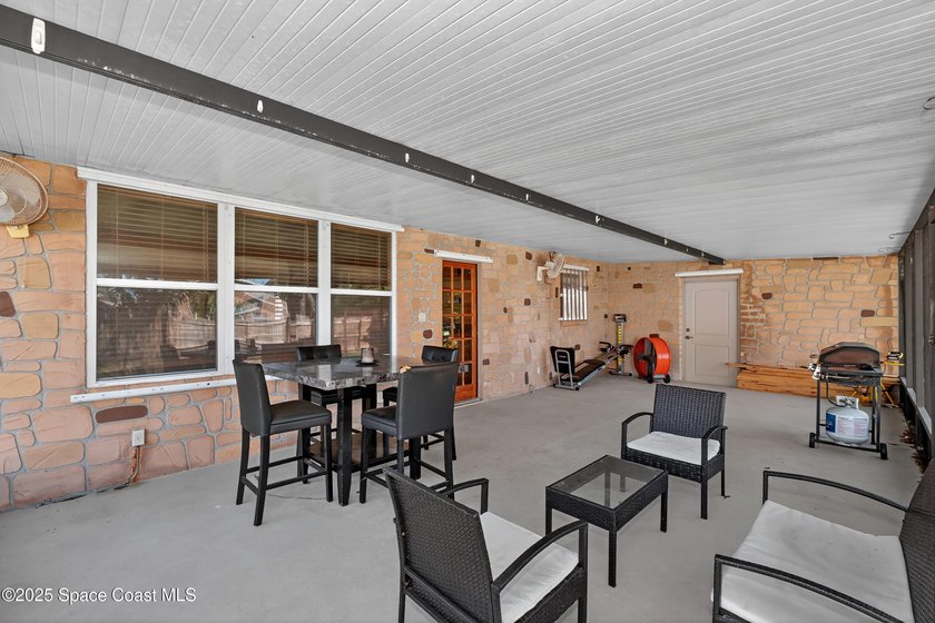 **THE ONE YOU'VE BEEN LOOKING FOR!!** Lovely and Spacious, 4 - photo 14