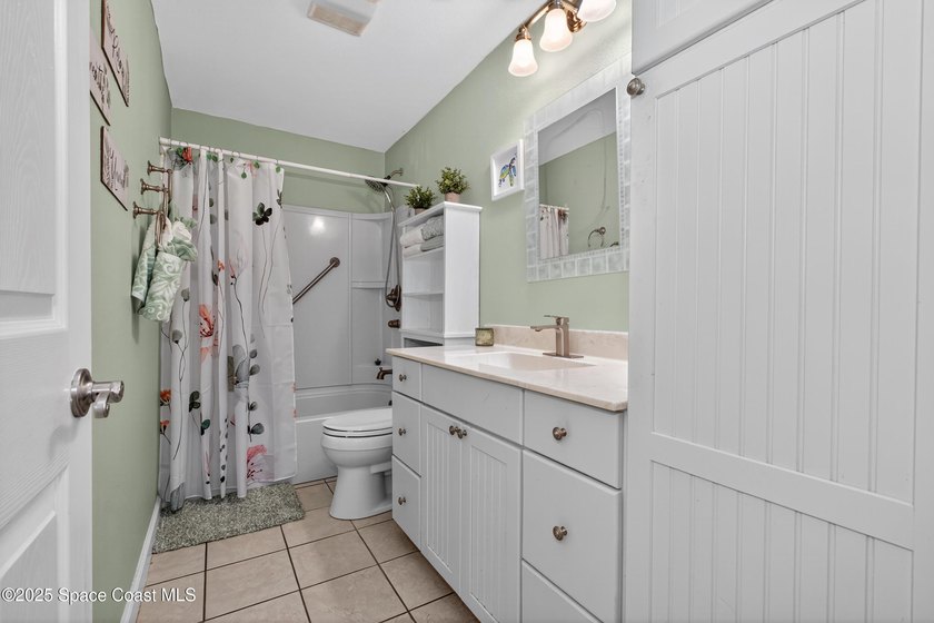 **THE ONE YOU'VE BEEN LOOKING FOR!!** Lovely and Spacious, 4 - photo 17