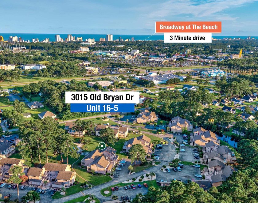 Prime Location! Move in ready &amp; pristine 2-bedroom, 2-bathroom - photo 3