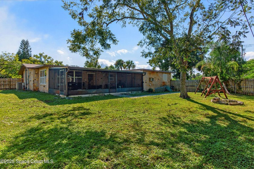 **THE ONE YOU'VE BEEN LOOKING FOR!!** Lovely and Spacious, 4 - photo 25