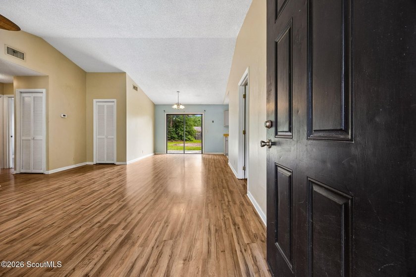With a little TLC and some *Pin-spiration* this 3 bedroom 2 - photo 10