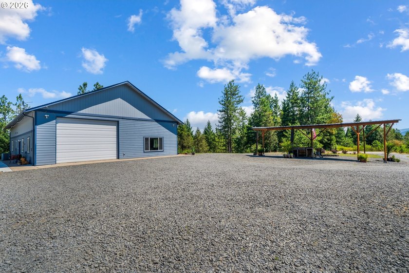 Escape to your own private, nearly 30-acre retreat just outside - photo 8