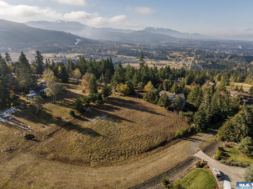 Beautiful 1.1 acre building lot near the top of Bell Hill in - photo 10