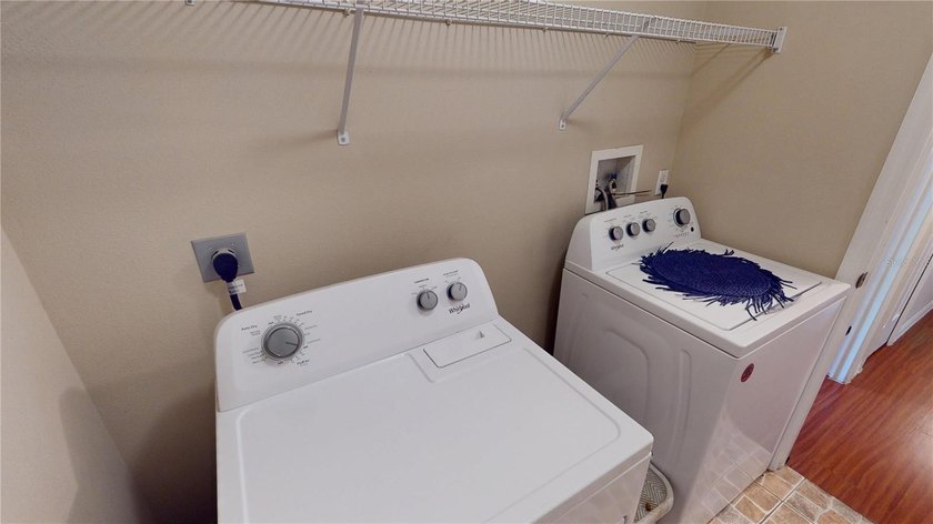 There's plenty of space inside and outside of this 5 Bedroom, 2 - photo 25