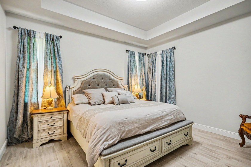 Welcome home! This beautiful single family home was built in - photo 15