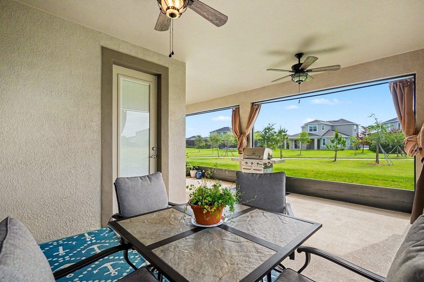 Welcome home! This beautiful single family home was built in - photo 22