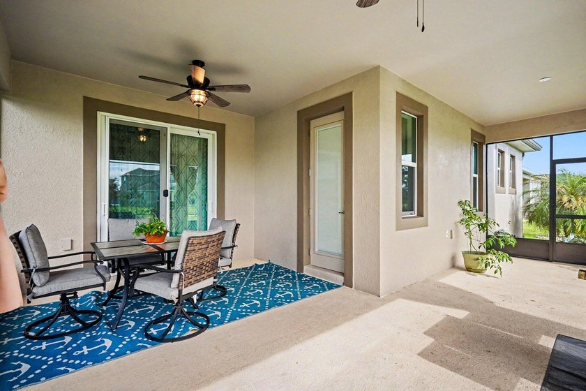 Welcome home! This beautiful single family home was built in - photo 23