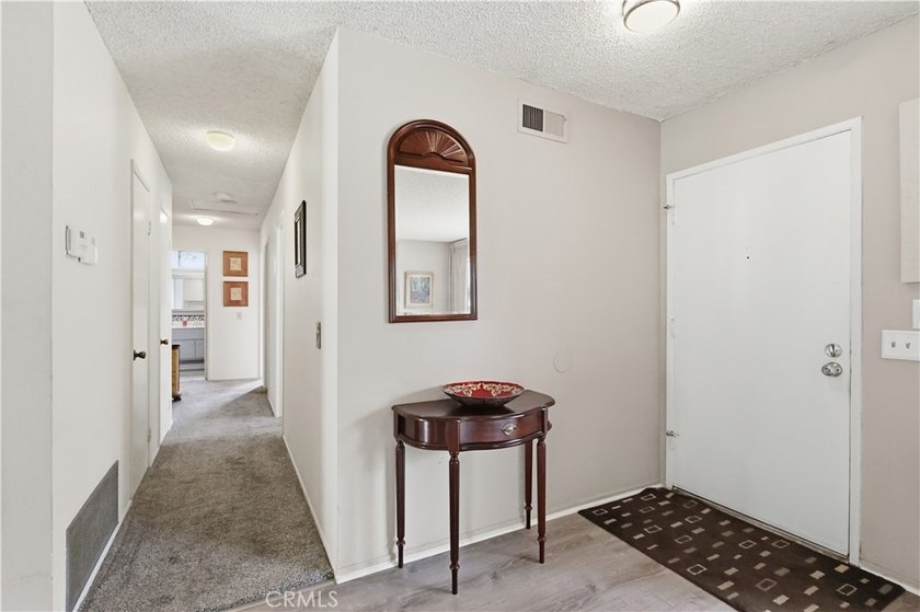 Beautiful single-story home in the desirable Via Verde area of - photo 11