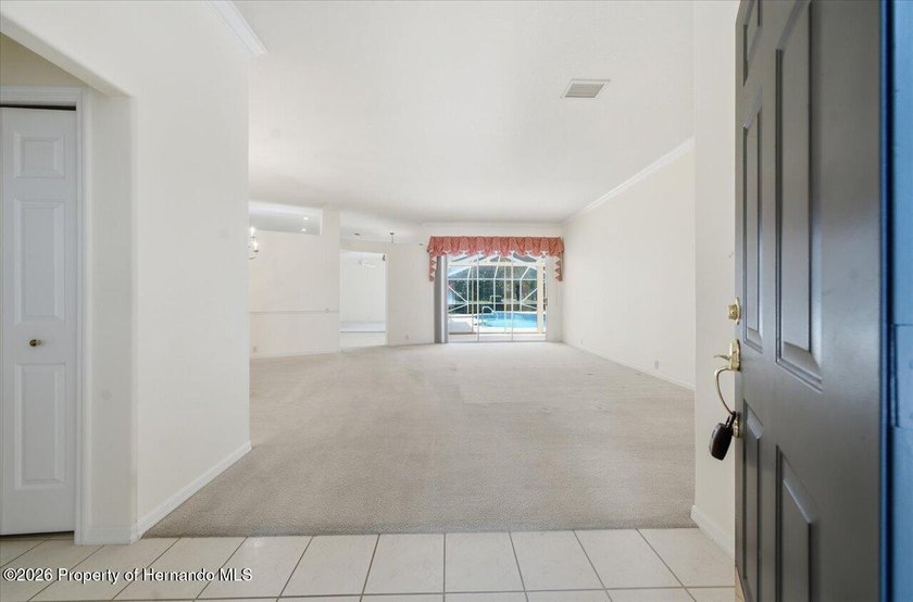 Located in Glen Lakes, this beautiful 1994 Arthur Rutenberg - photo 16