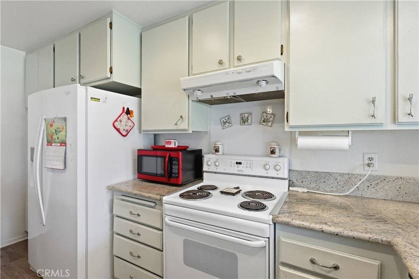 Beautiful single-story home in the desirable Via Verde area of - photo 17
