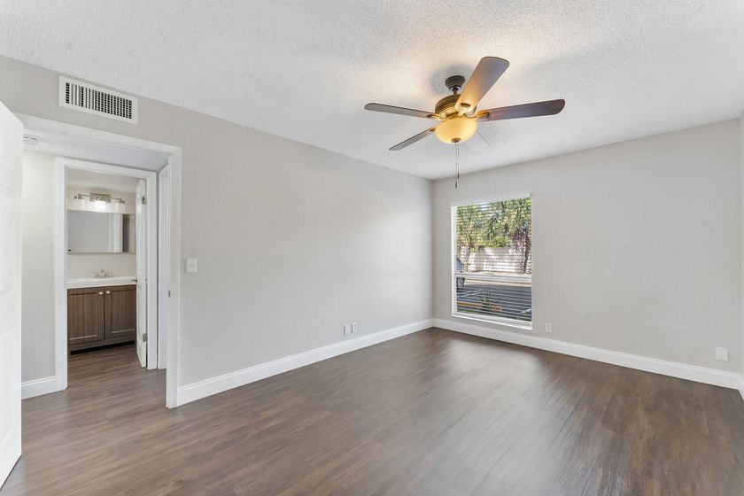 Beautifully updated and move-in ready, this charming residence - photo 19