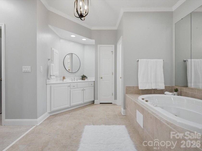 Welcome to this meticulously maintained home in Providence - photo 22