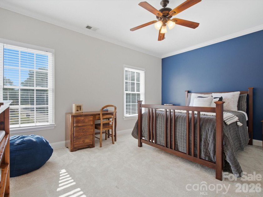 Welcome to this meticulously maintained home in Providence - photo 27