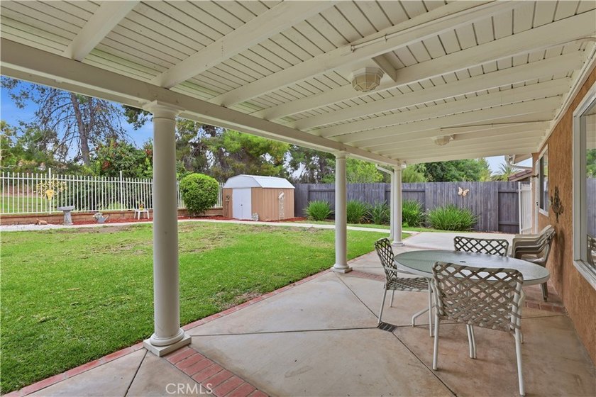Beautiful single-story home in the desirable Via Verde area of - photo 34