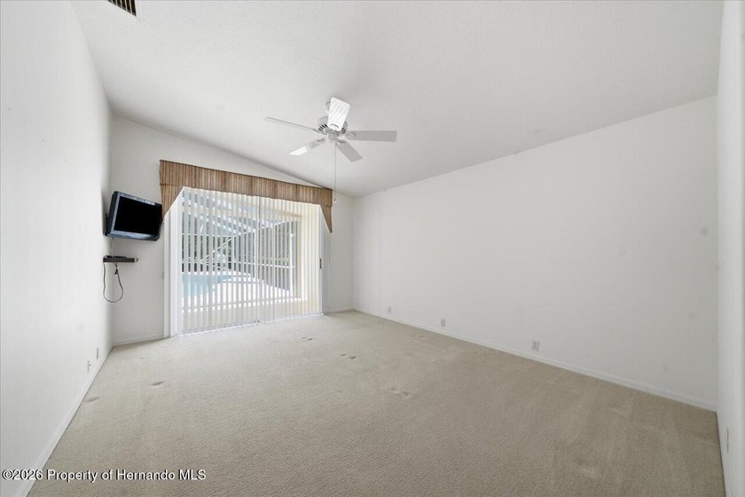 Located in Glen Lakes, this beautiful 1994 Arthur Rutenberg - photo 36
