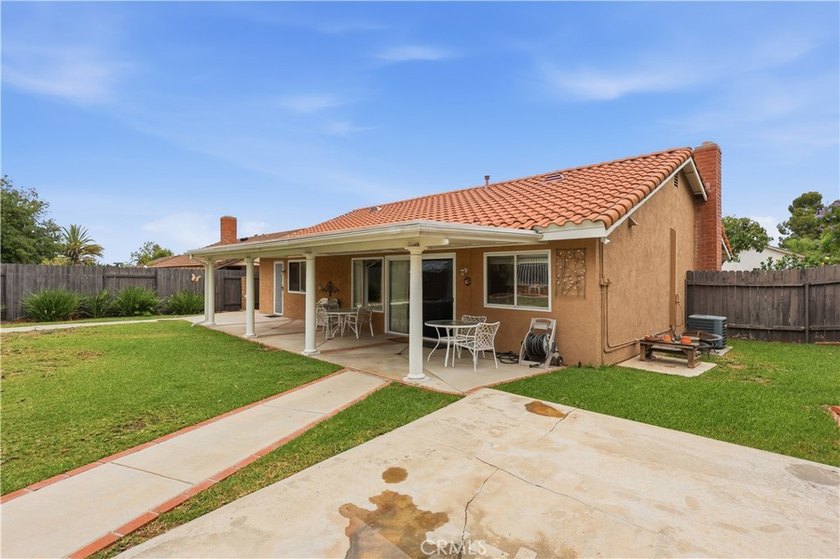 Beautiful single-story home in the desirable Via Verde area of - photo 36