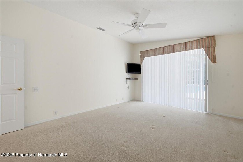 Located in Glen Lakes, this beautiful 1994 Arthur Rutenberg - photo 39