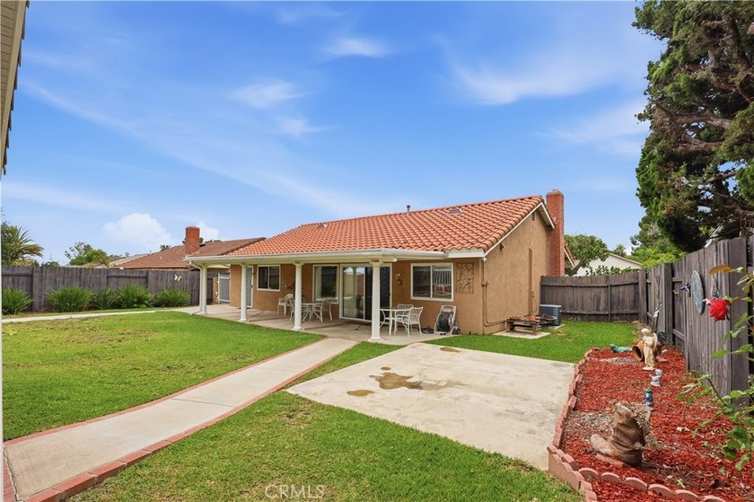 Beautiful single-story home in the desirable Via Verde area of - photo 44