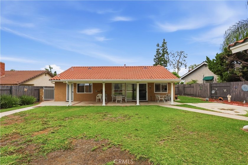 Beautiful single-story home in the desirable Via Verde area of - photo 46