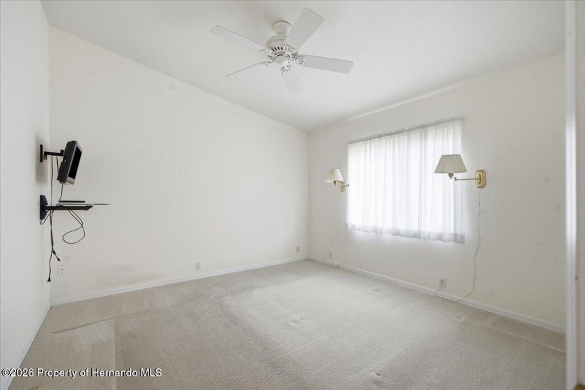 Located in Glen Lakes, this beautiful 1994 Arthur Rutenberg - photo 47
