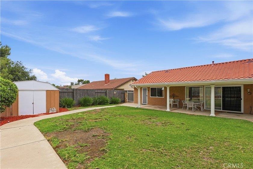 Beautiful single-story home in the desirable Via Verde area of - photo 48