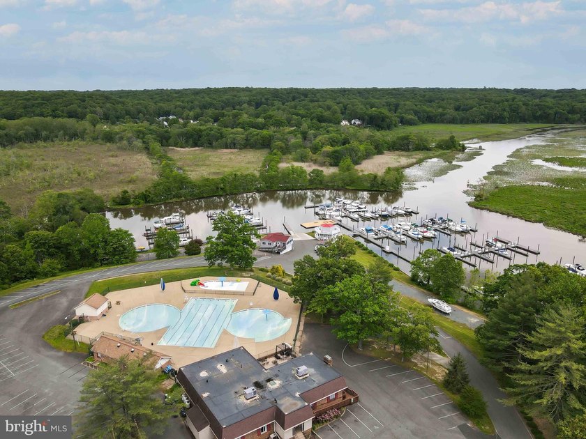 Waterfront Living on Aquia Creek! Move-In Ready 3BR, 3.5BA Brick - photo 50
