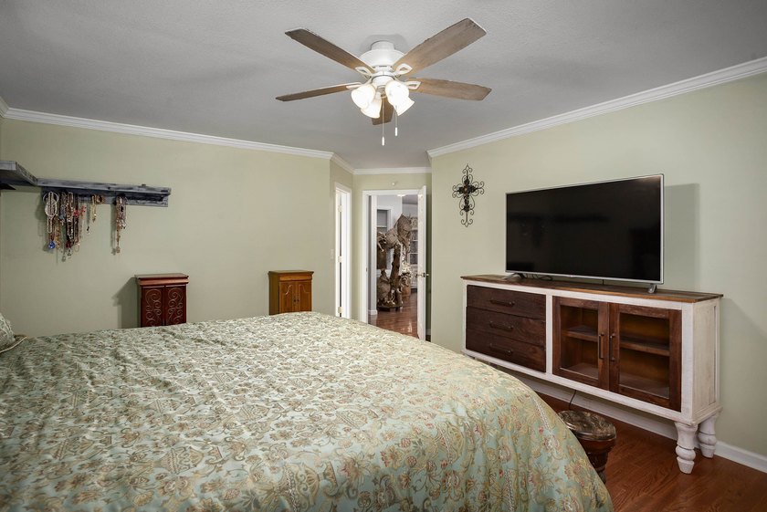 Welcome to 668 Lingerlost Rd,, a beautifully updated home in the - photo 16