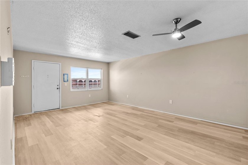Bright, updated 2-bedroom, 2-bath residence on the 5th floor of - photo 22