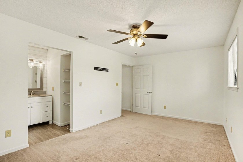 Welcome! Come and see this charming 2 bedroom, 2.5 bath true - photo 26