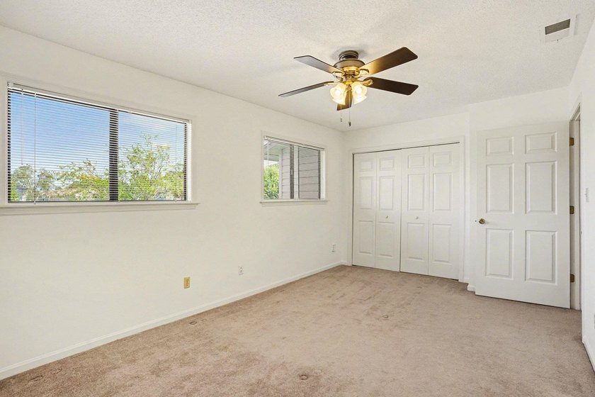 Welcome! Come and see this charming 2 bedroom, 2.5 bath true - photo 30
