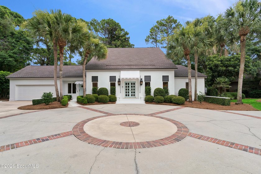 Tucked within the coveted Island Club on St. Simons' south end - photo 2