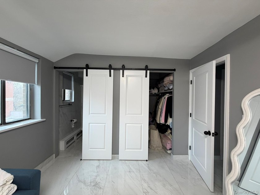 Come take a look at this renovated spacious duplex condo - photo 10