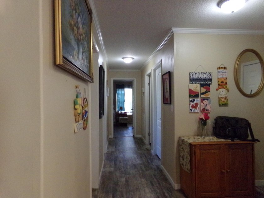 Motivated seller! 2018 Beauty-move-in ready and worry free! This - photo 10