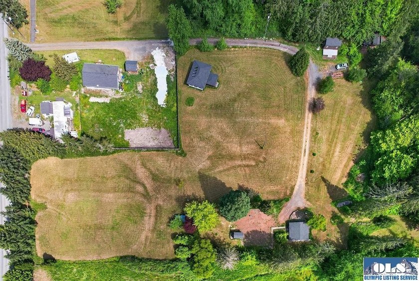 Creekside Property with Multiple Utilities &amp; Improvements. Rare - photo 10
