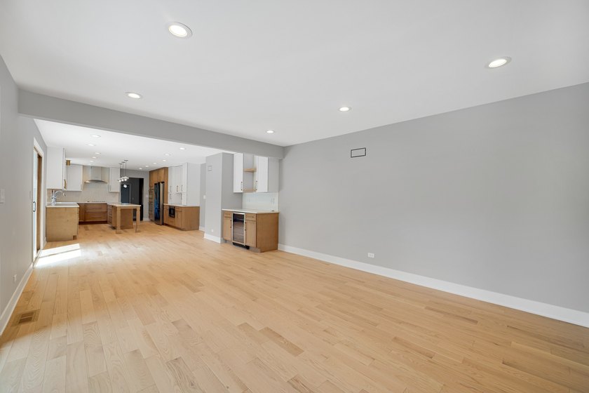 SLEEK, SOPHISTICATED, and designed for MODERN multigenerational - photo 15