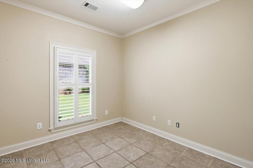 Welcome to Victoria Park, a gated community conveniently located - photo 30