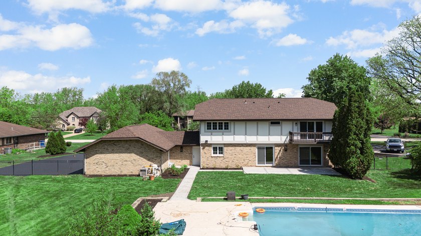 SLEEK, SOPHISTICATED, and designed for MODERN multigenerational - photo 43