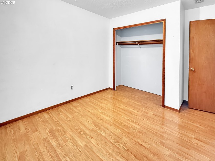 Conveniently located in an established Brookings neighborhood - photo 15