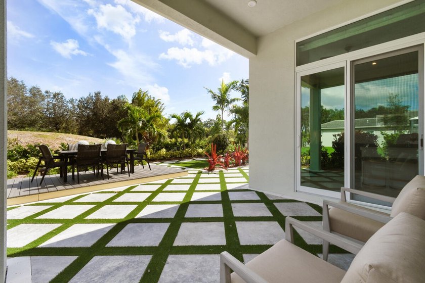 FURNISHED Model Home For Sale! Ever wanted to own a - photo 16