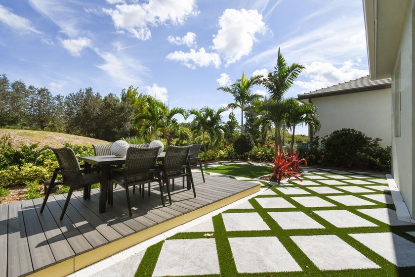 FURNISHED Model Home For Sale! Ever wanted to own a - photo 17