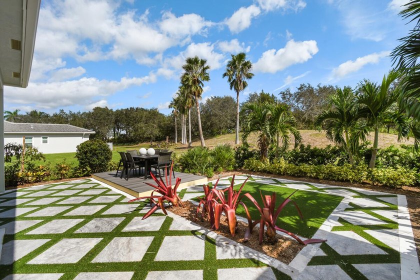 FURNISHED Model Home For Sale! Ever wanted to own a - photo 19