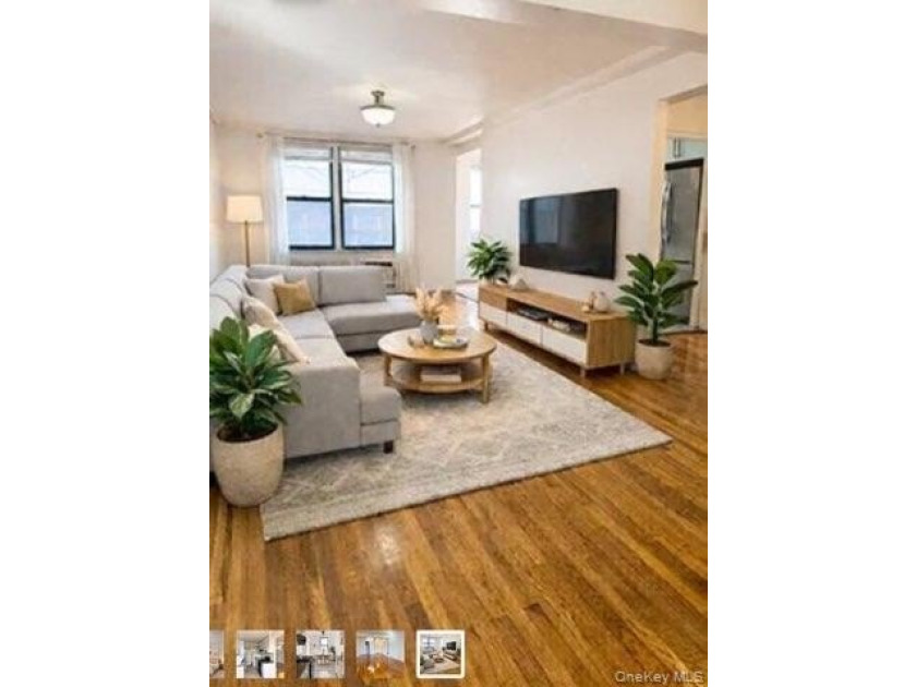 This apartment is a corner unit. Very bright, sunny, big. It has - photo 10