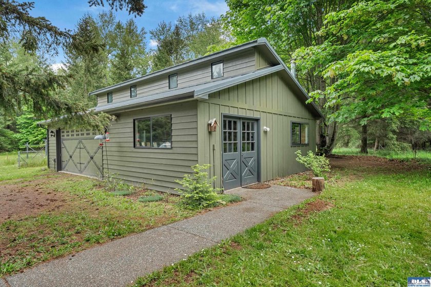 Hobby Farm, Multi-generational living? Farm-to-table lifestyle? - photo 4