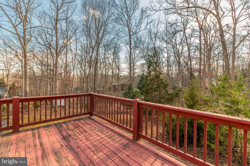 Priced almost $45,000 below Current Tax Assessment!! Come Home - photo 9