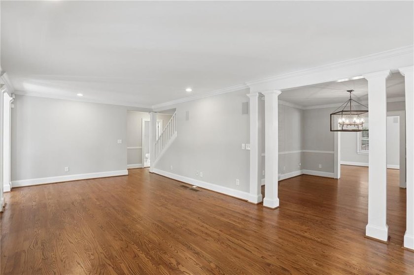 Live on the best stretch of the Beltline in Buckhead! Walk to - photo 4
