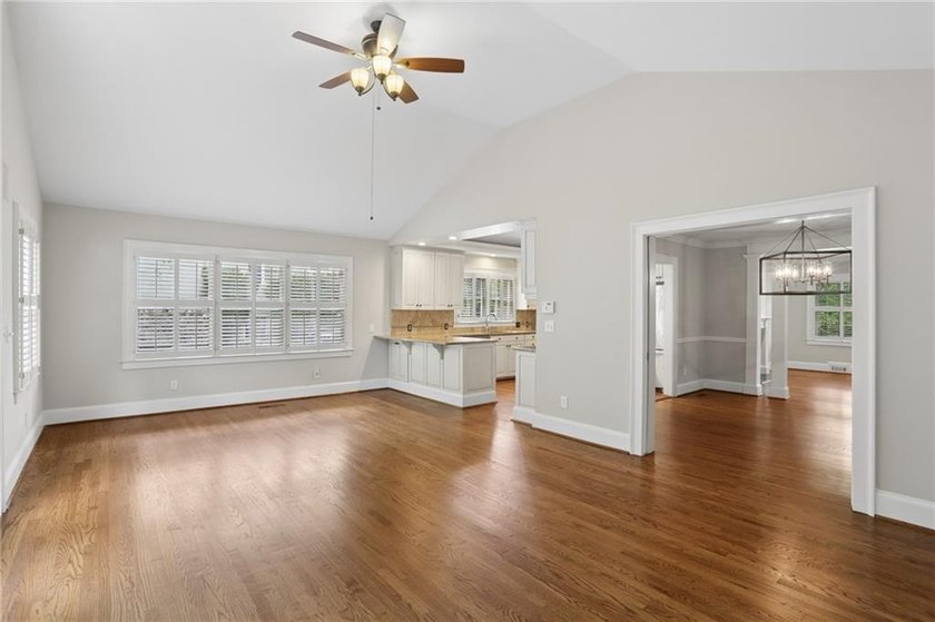 Live on the best stretch of the Beltline in Buckhead! Walk to - photo 10