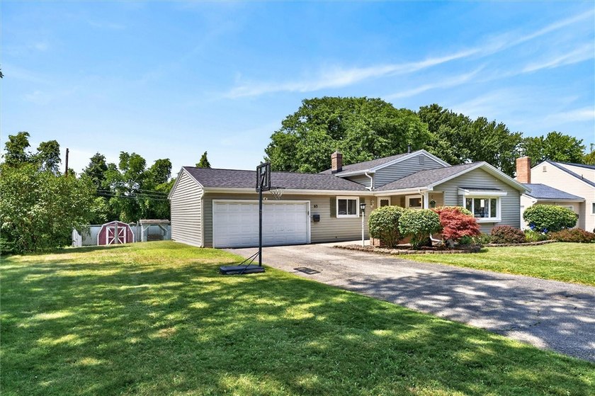 OPEN HOUSE SATURDAY July 25th 11:30-1PM. Welcome home to this - photo 2