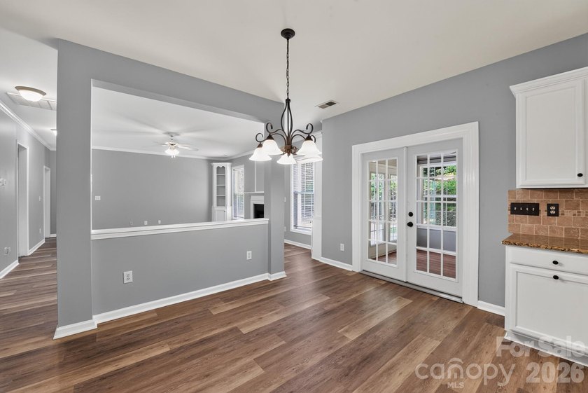 Well-maintained and move-in ready, this 5-bedroom, 2.5-bath - photo 6